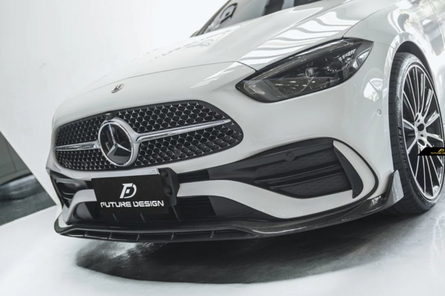 FUTURE DESIGN - MERCEDES BENZ W206 C CLASS C300 CARBON FIBRE FRONT LIP V1 - Aero Carbon UK