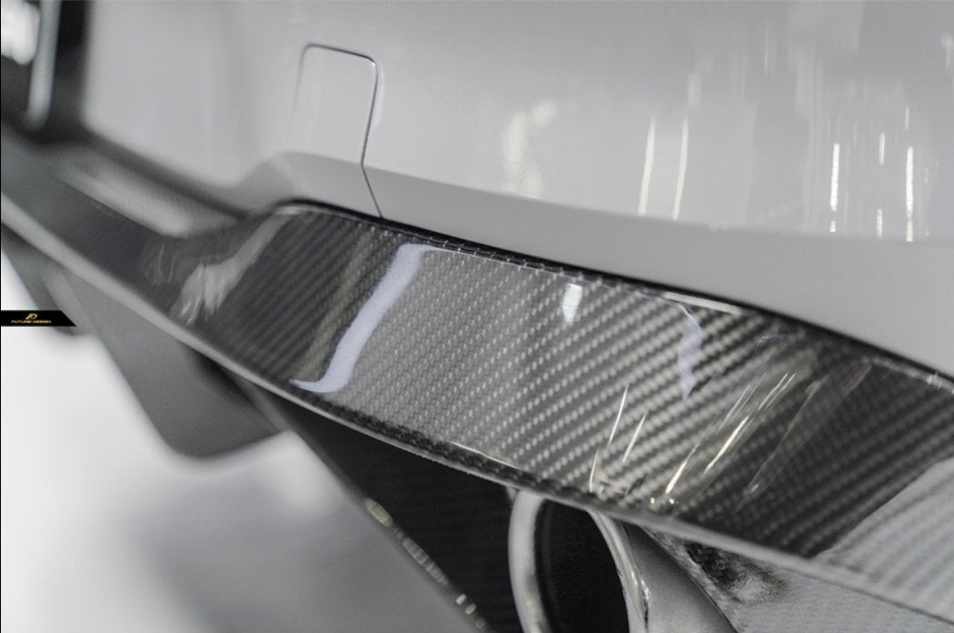 FUTURE DESIGN - VOLKSWAGEN GOLF MK8 GTI / R LINE CARBON FIBRE REAR DIFFUSER - Aero Carbon UK