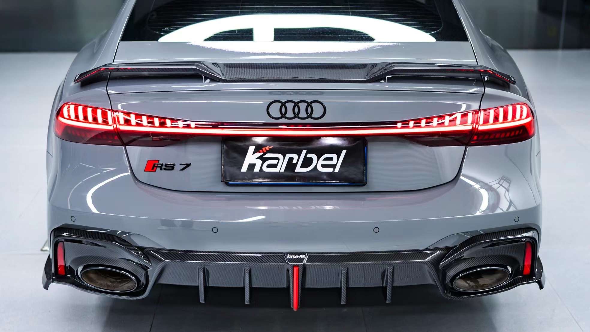 KARBEL - AUDI RS6 RS7 C8 DRY CARBON FIBRE REAR DIFFUSER - Aero Carbon UK