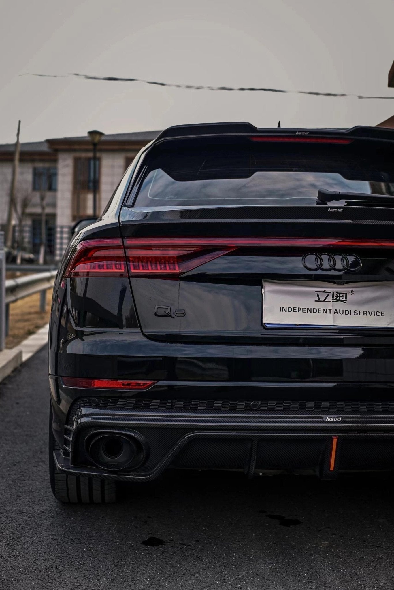 KARBEL - AUDI SQ8 Q8 S-LINE CARBON FIBRE LED REAR DIFFUSER - Aero Carbon UK