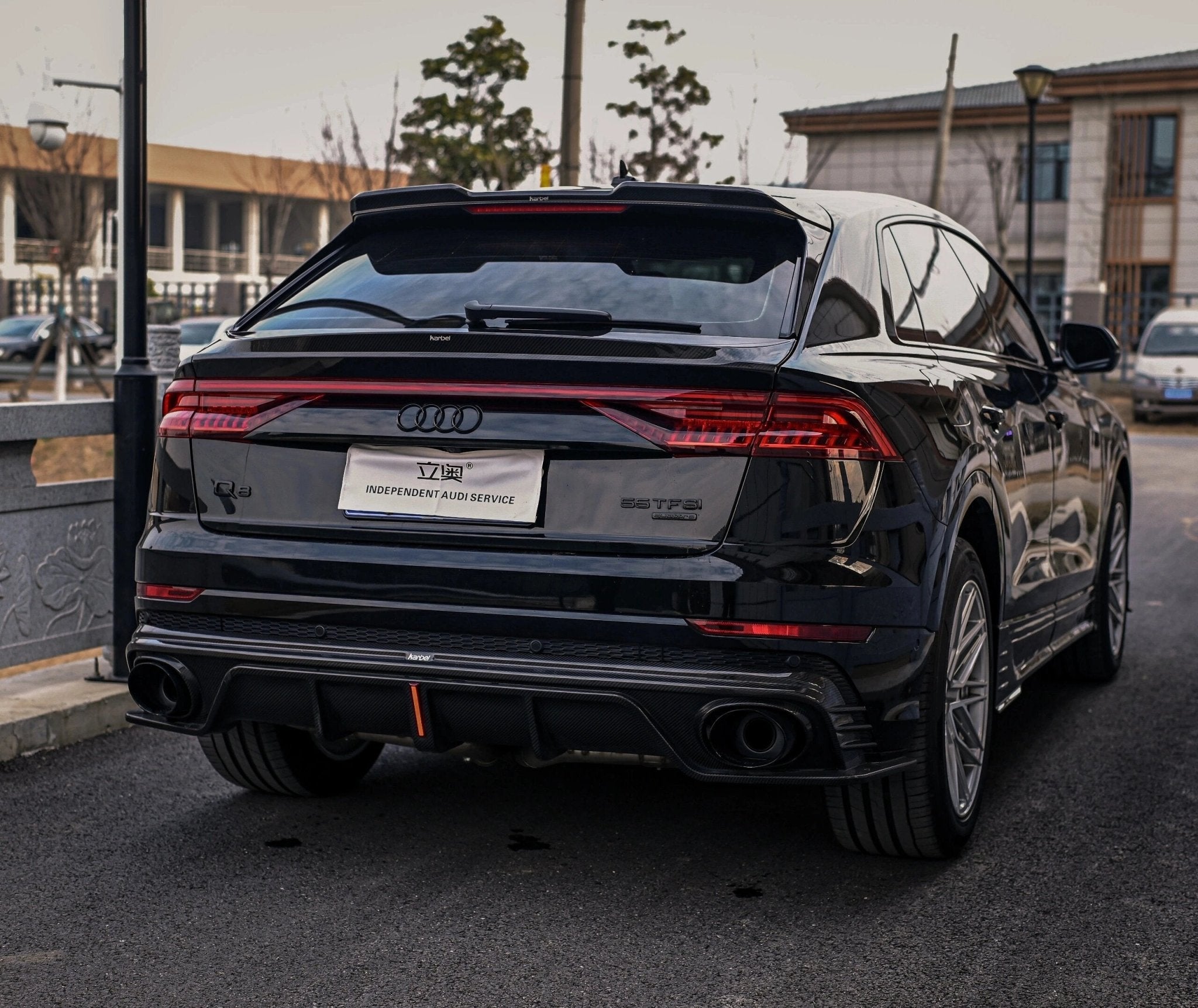 KARBEL - AUDI SQ8 Q8 S-LINE CARBON FIBRE LED REAR DIFFUSER - Aero Carbon UK