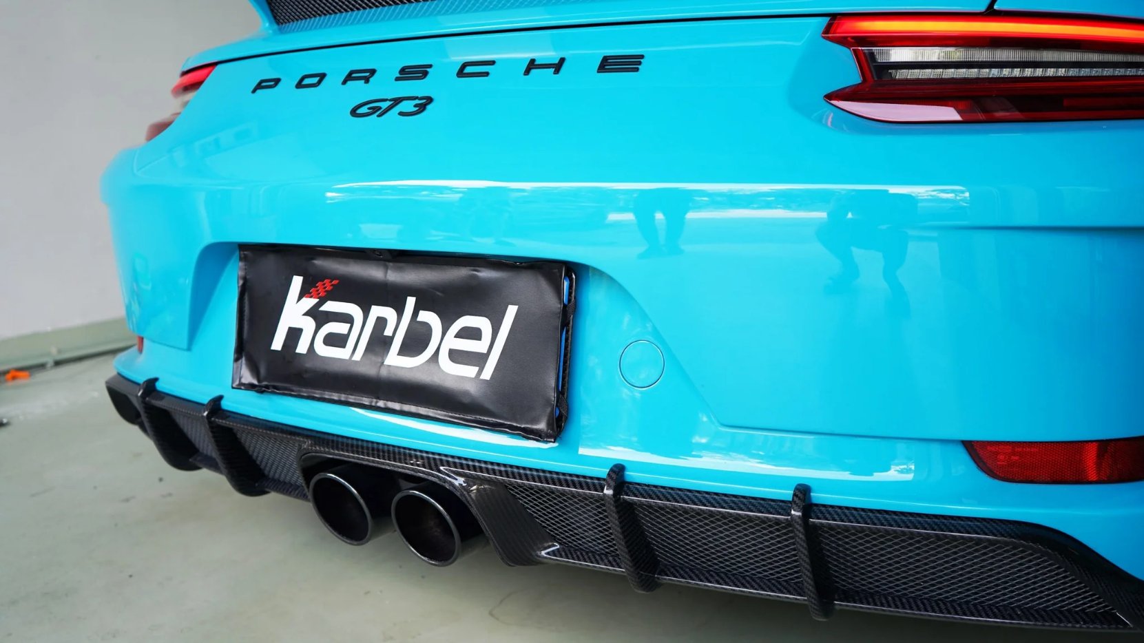 KARBEL - PORSCHE 911 991.2 GT3 DRY CARBON REAR DIFFUSER - Aero Carbon UK