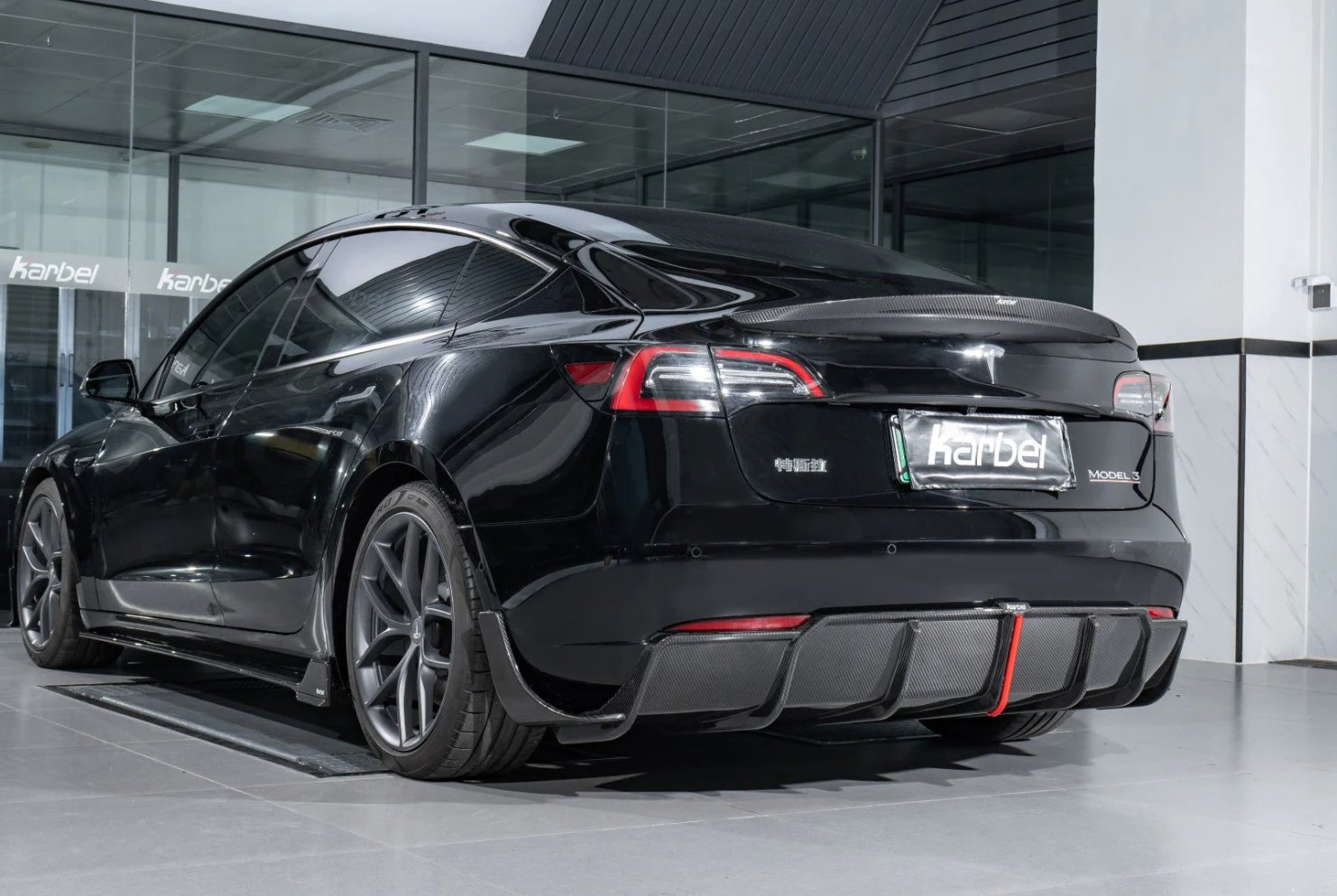 KARBEL - TESLA MODEL 3 DRY CARBON FIBRE LED REAR DIFFUSER - Aero Carbon UK