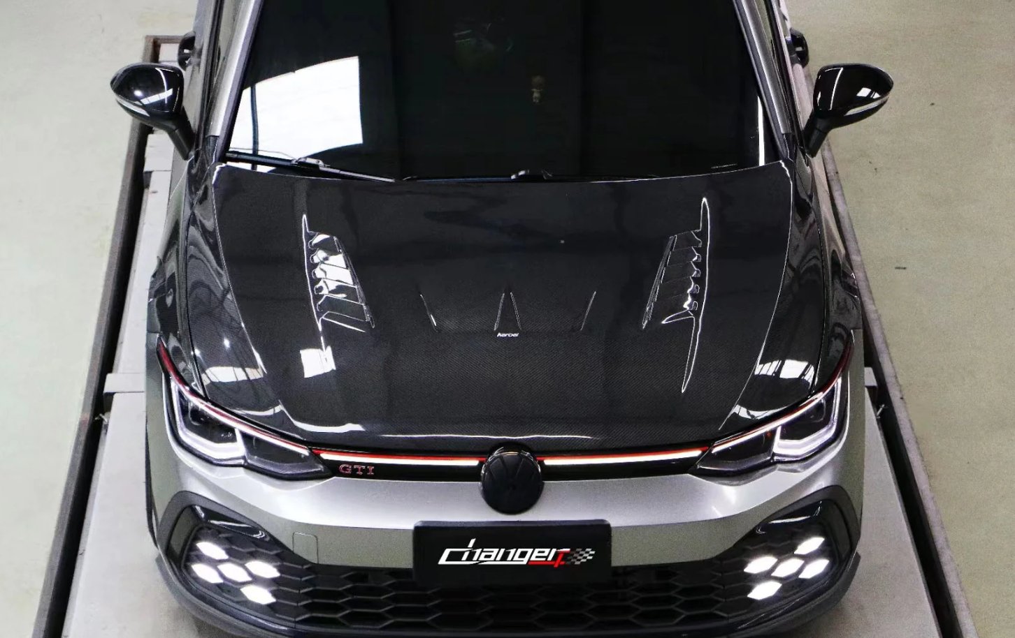 KARBEL - VOLKSWAGEN GTI MK8 CARBON FIBRE HOOD BONNET - Aero Carbon UK