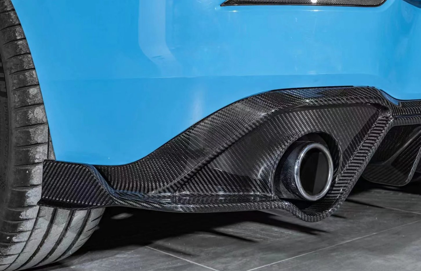 KARBEL - VOLKSWAGEN GTI MK8 CARBON FIBRE REAR DIFFUSER - Aero Carbon UK