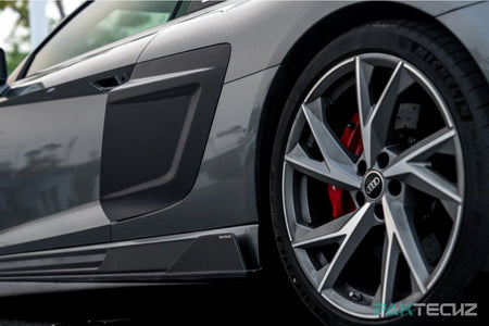 PAKTECHZ - AUDI R8 DRY CARBON FIBRE SIDE SKIRTS - Aero Carbon UK