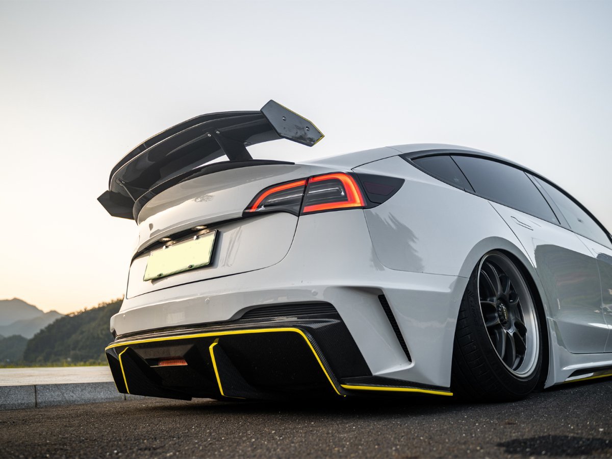 ROBOT - TESLA MODEL 3 HACKER DOUBLE DECKER REAR SPOILER WING V3 - Aero Carbon UK