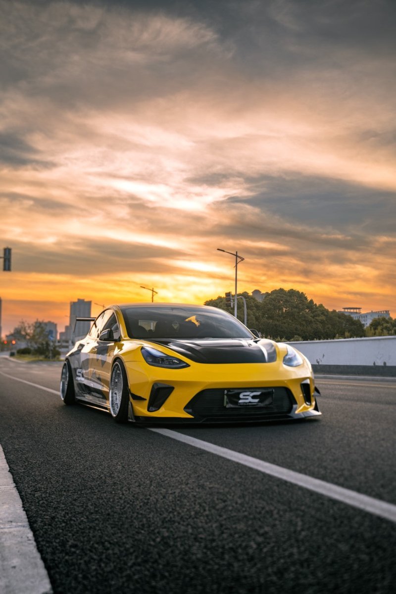 ROBOT - TESLA MODEL 3 HACKER WIDEBODY FRONT BUMPER AND FRONT LIP - Aero Carbon UK