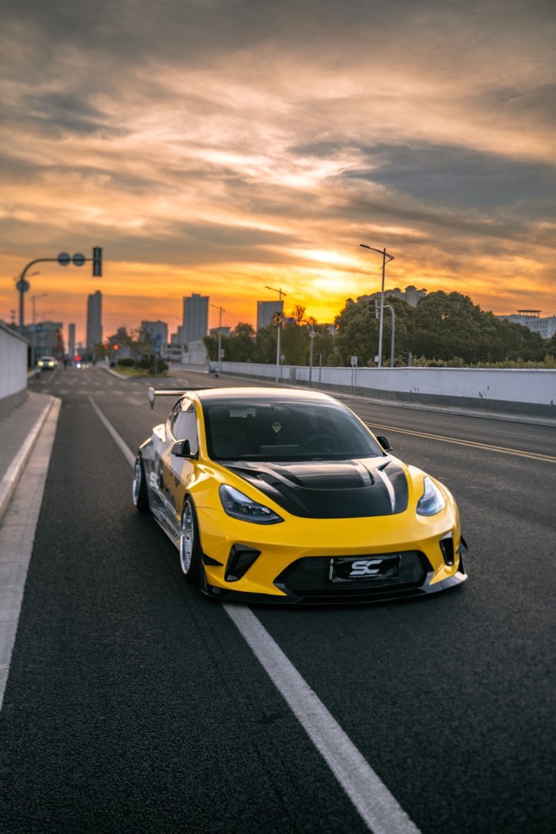 ROBOT - TESLA MODEL 3 HACKER WIDEBODY FRONT BUMPER AND FRONT LIP - Aero Carbon UK