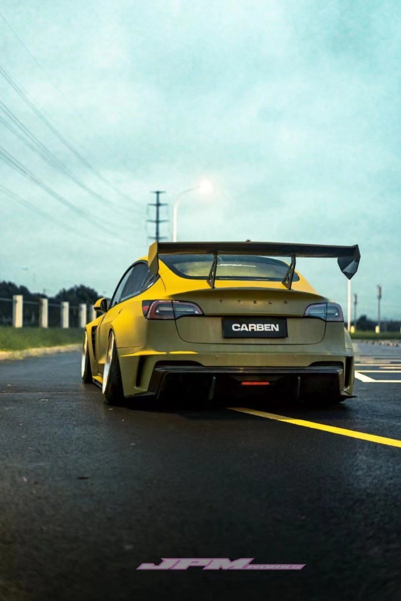 ROBOT - TESLA MODEL 3 HACKER WIDEBODY REAR BUMPER AND REAR DIFFUSER - Aero Carbon UK