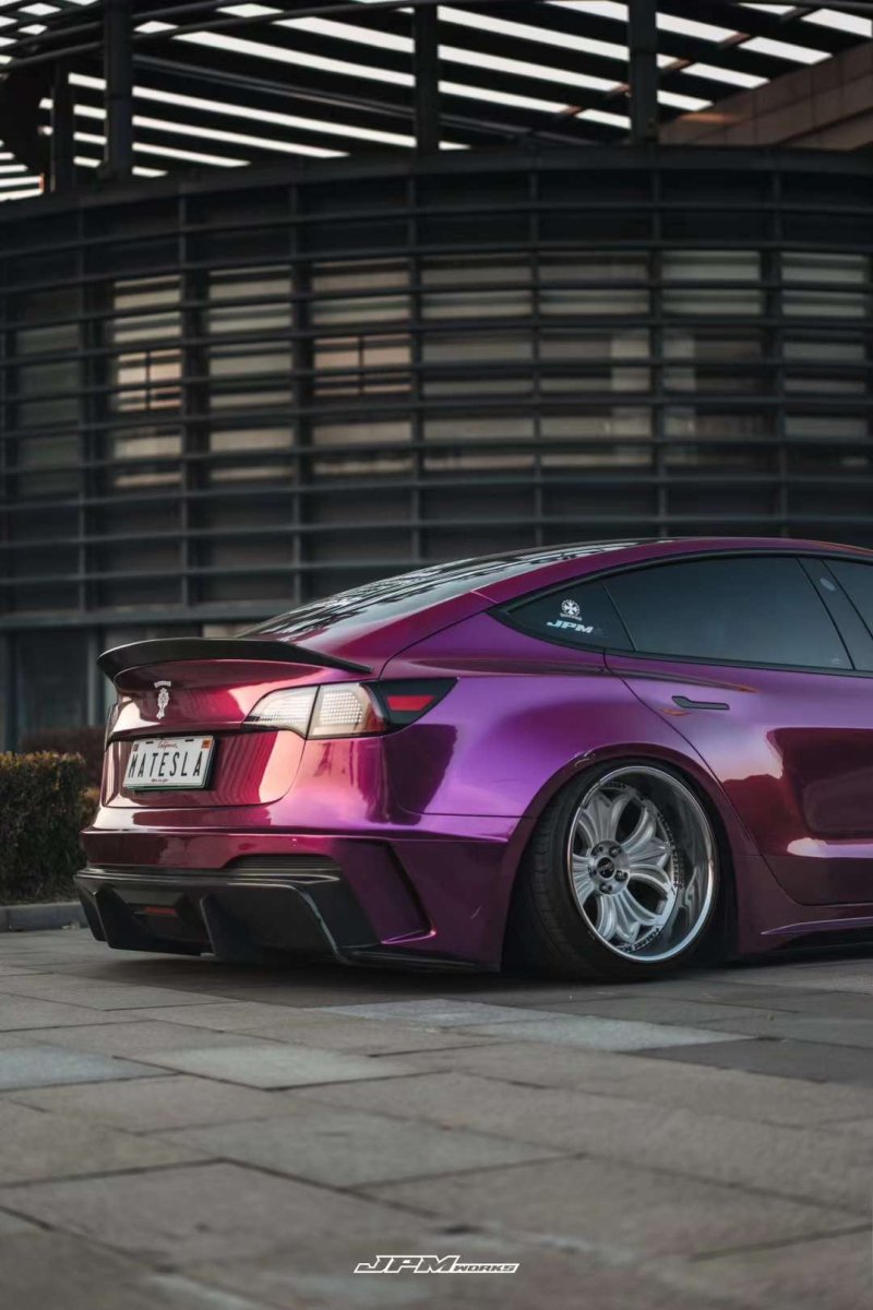 ROBOT - TESLA MODEL 3 HACKER WIDEBODY REAR BUMPER AND REAR DIFFUSER - Aero Carbon UK