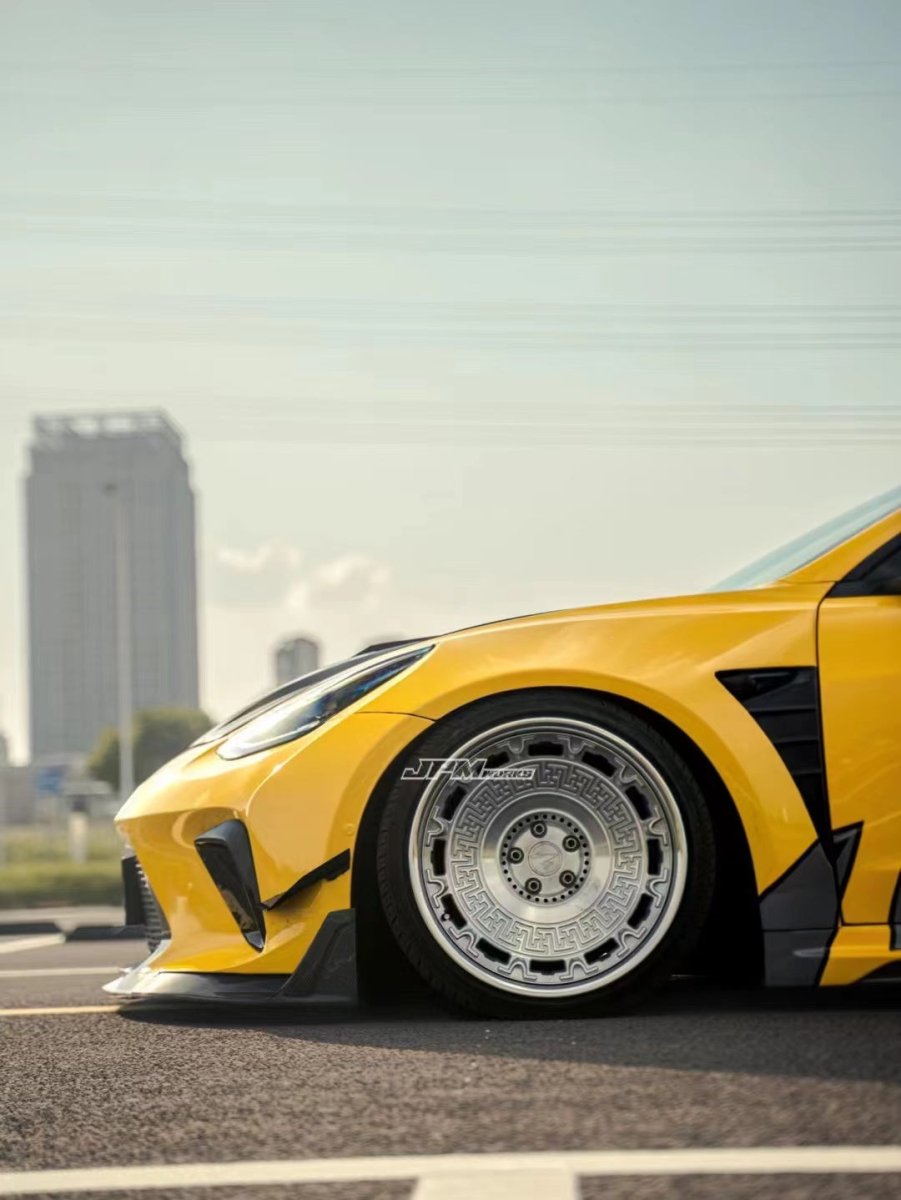 ROBOT - TESLA MODEL 3 HACKER WIDEBODY WHEEL ARCHES AND SIDE SKIRTS - Aero Carbon UK