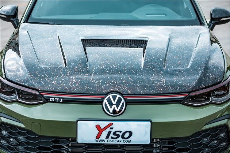 YISO - VOLKSWAGEN GOLF MK8 CARBON FIBRE BONNET HOOD - Aero Carbon UK